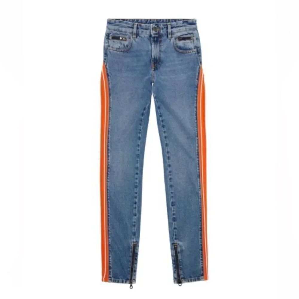 Diesel NWT D-VISION EMAT Straight Leg Denim Jeans Size 28 - Picture 4 of 11